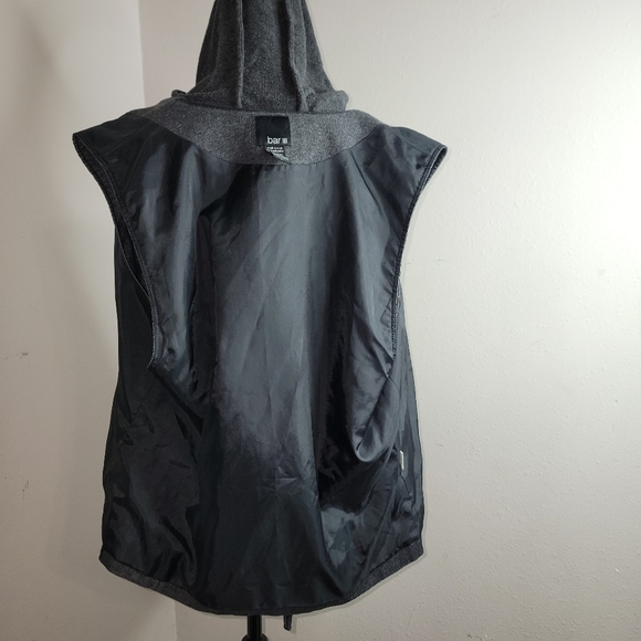 BAR III hooded vest for men sizeL - Picture 10 of 10